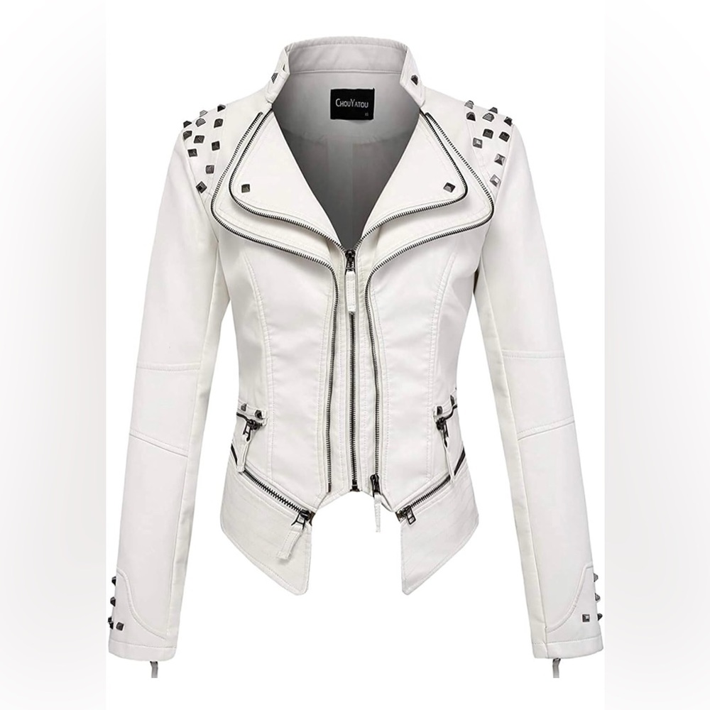 chouyatou Women's Fashion Studded Perfectly Shaping Faux Leather Biker Jacket